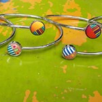 Bracelets multicolores en argile polymère